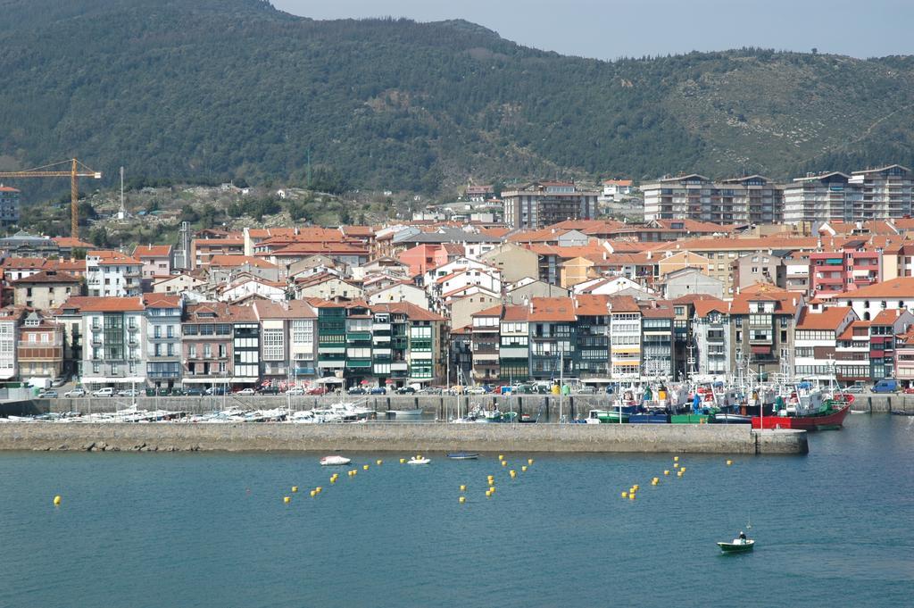 Albergue Trinkete Etxea Lekeitio Exterior foto